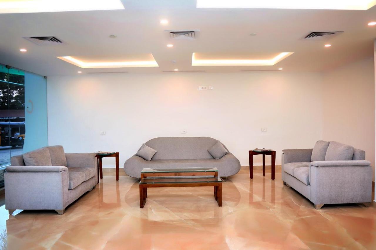 טריואנדרום Ktdc Grand Chaithram מראה חיצוני תמונה